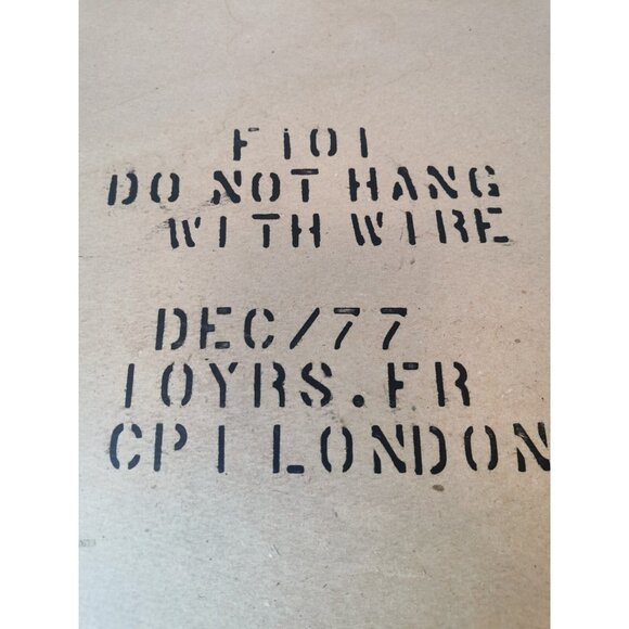 Mirror Wood Guilded with Bronze and Gold Tones Vintage 1977 Made in London - Picture 12 of 12